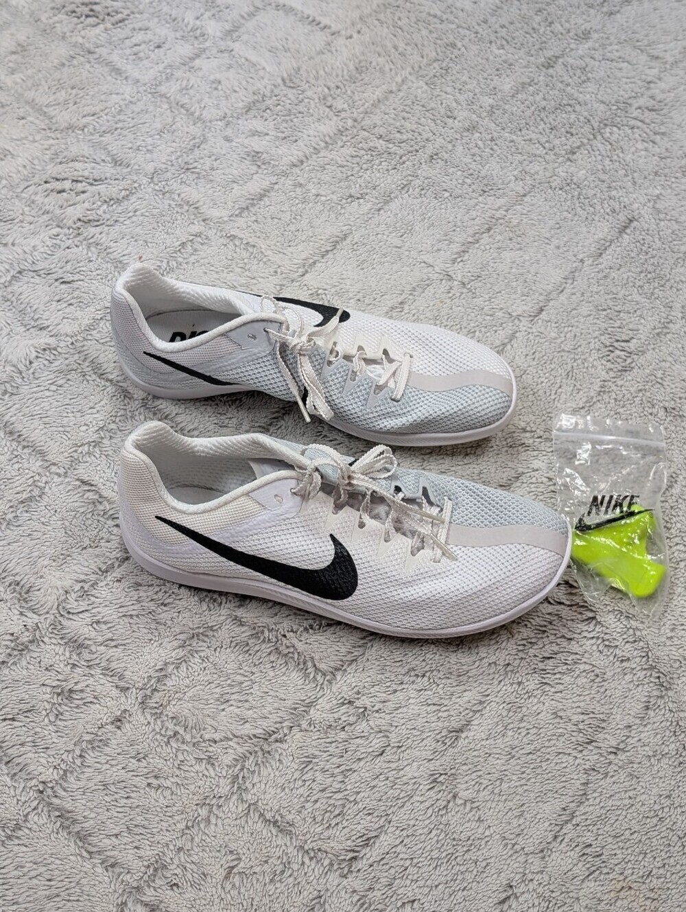 Nike Zoom Rival White Track Field Distance Spikes Mens Sz 9.5 DC8725-100 NEW